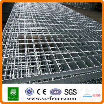 Anti-slip Serrated Steel Grating